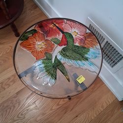 Glass decor table for plant