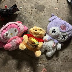 Stuffed Teddy Bear A Couple Hundred Of Each