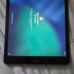 Ipad 9th gen icloud lock no damange trade or sell