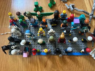 Misc LEGO lot, 30+ minifigs