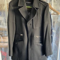 Men’s Black Coat With Warm Lining Size Small 