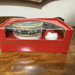 NIKKO 3D 2pc Dip Set. Christmas Ceramic Candy Cane Dip Bowl and Spoon LIKE NEW! PICK UP IN CORNELIUS