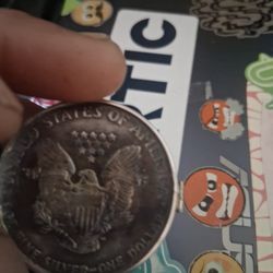One Dollar Silver 0.999