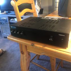 Crown Mixer Amplifier 