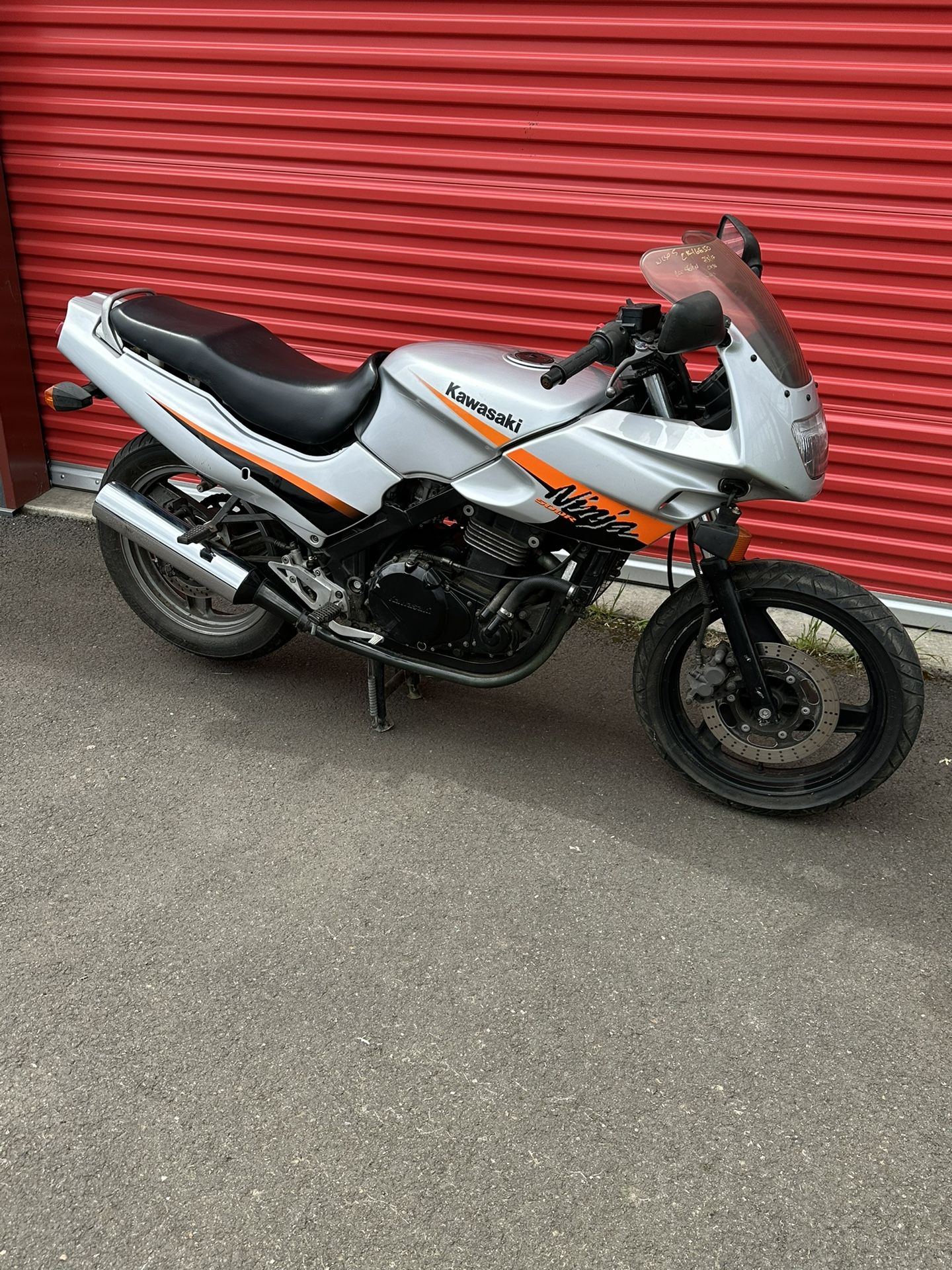 2004 Kawasaki Ninja EX500 PART OUT