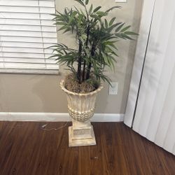 Fake Plant With Pot 