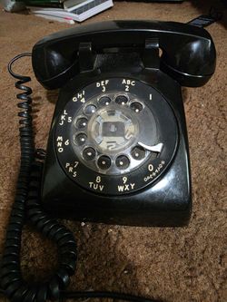 Vintage Black Rotary Dial Telephone