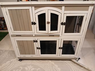 Rabbit Hutch - 2 Story - BRAND NEW
