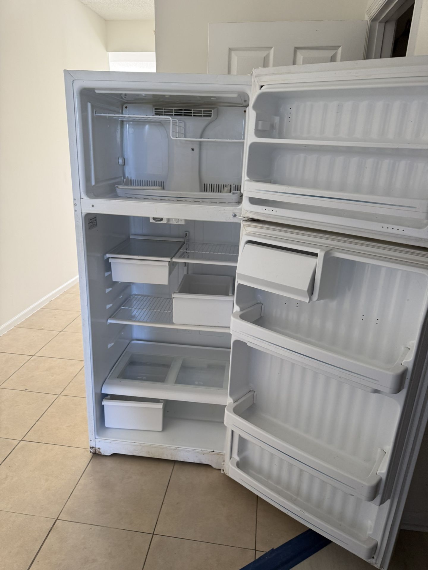 Refrigerator Used 28 By 66 Inches Height
