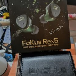 Excellent Cond NOBLE FoKuS Rex5 TWS Earphones... Few Hours Of Use  Save Over $150 from retail 
