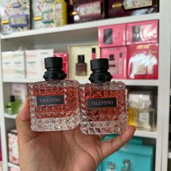 Valentino 3.4 Sin Caja❌each $152