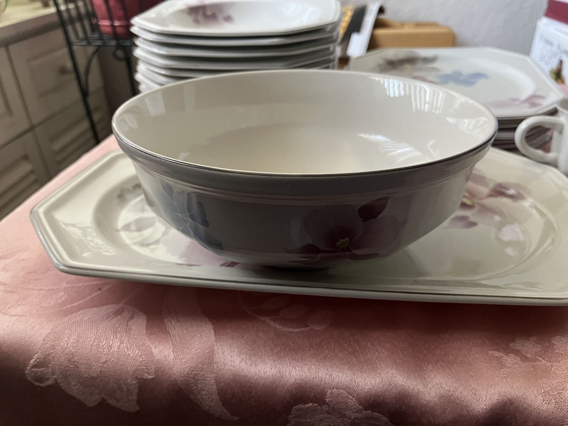 Mikasa Beau Monde  Gray Blue And Rose Orchids