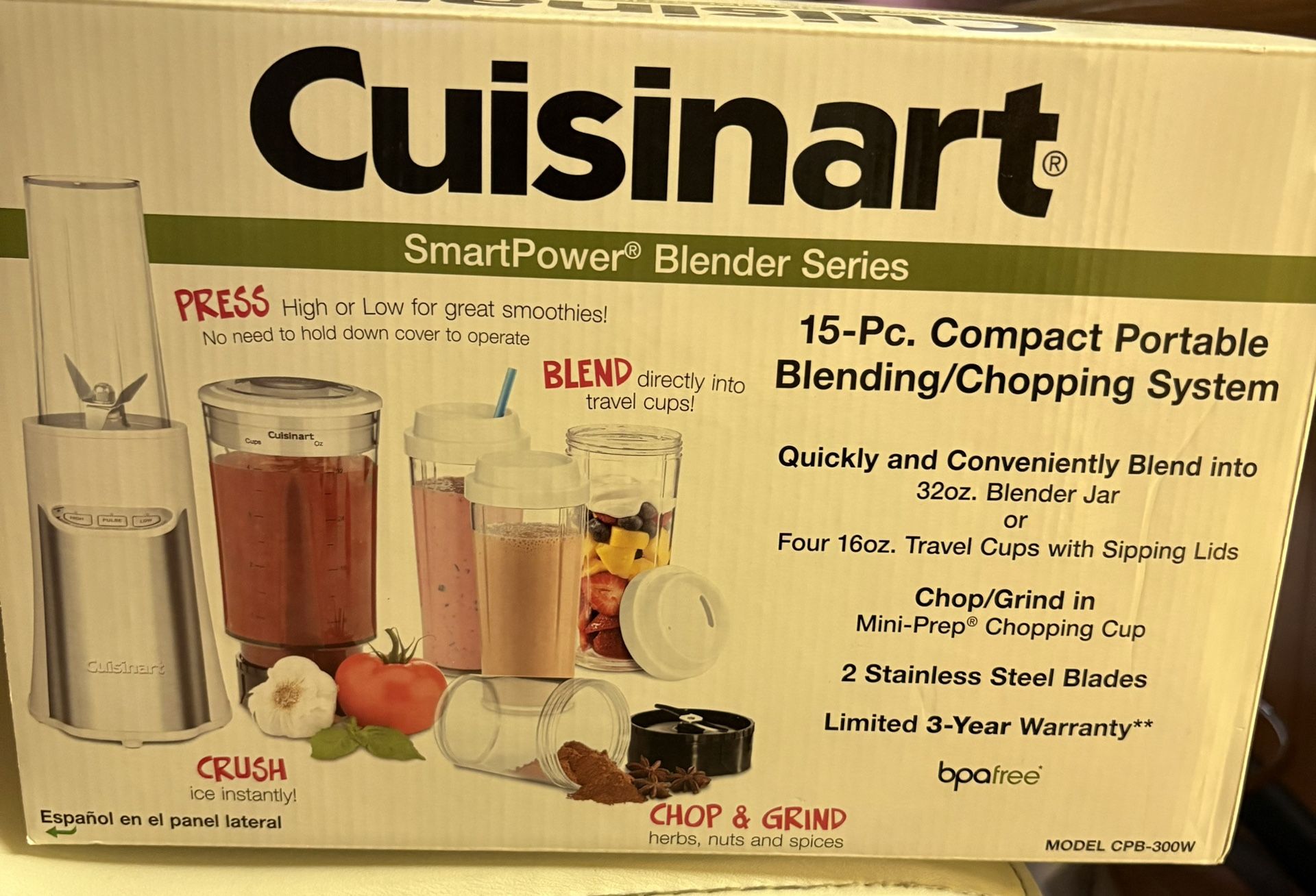Cuisinart smart power blender 15 piece, compact portable blending chopping system