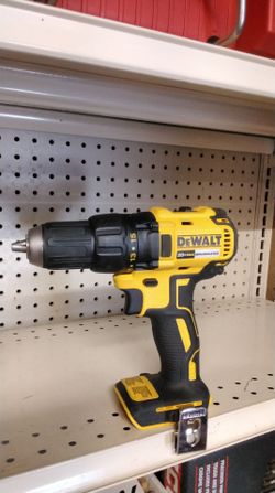 DEWALT 20V MAX BRUSHLESS 1/2" (13 mm) CORDLEES DRILL DRIVER (TOOL ONLY)