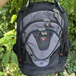 SwissGear Black/Gray Update Macbook Pro Backpack fits up to 15in laptop Model (contact info removed)0