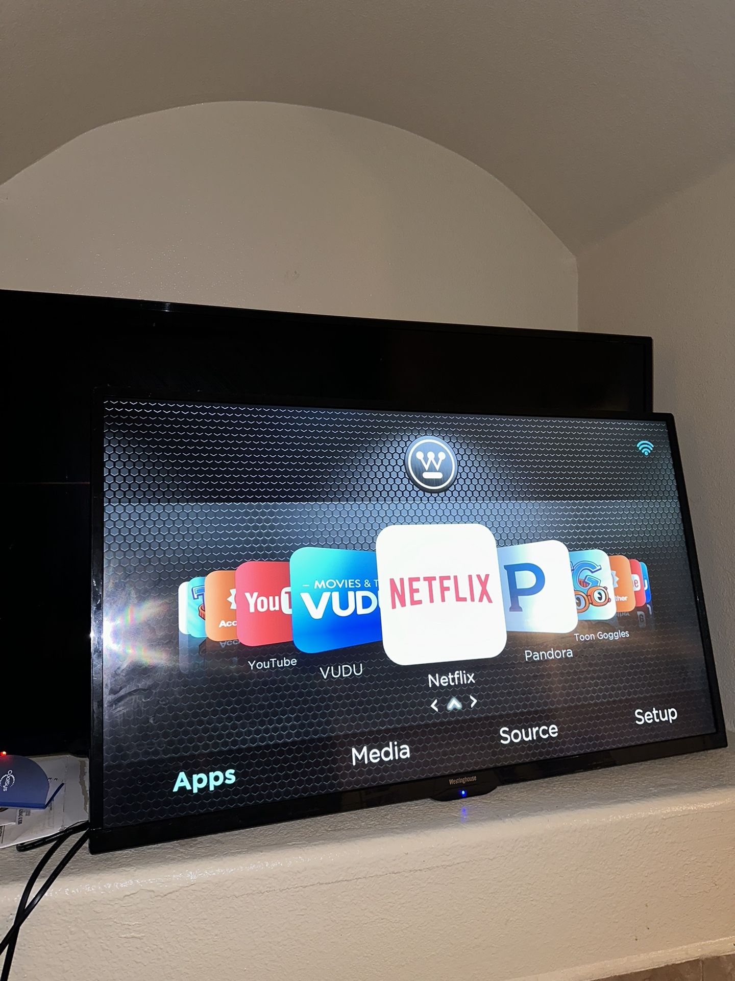 Westinghouse TV 43 Inch