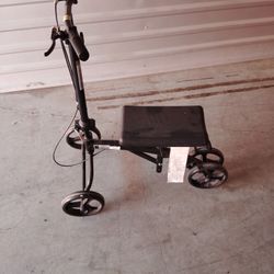 Knee Scooter Asking $60.00