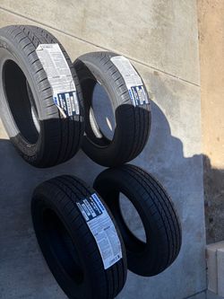 BRAND NEW TOYO TIRES (Whole set)