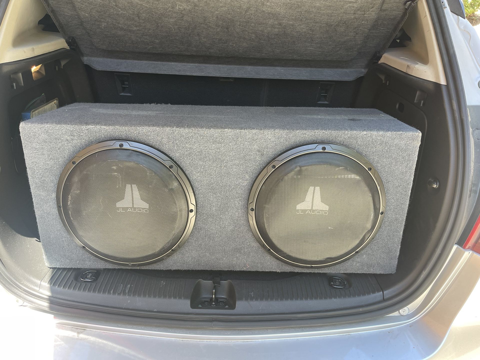 (2) 12” JL Audio W0v3 4 Ohm Subs In A Sealed Box