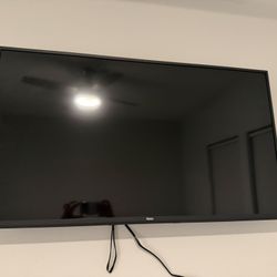 Roku Tv (MUST BE GONE BY 12/15)