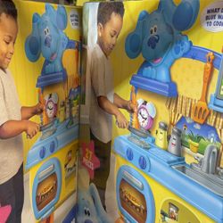 Blue's Clues & You! Cook-Along Pretend Play Kitchen Set, Includes Over 20 Pieces, Lights, Realistic Sounds, and Interactive Features, Kids Toys for Ag