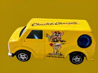 Chuck E Cheese Pizza Time Summer Van Yellow 1980's