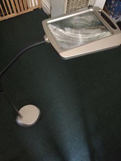 Magnifier Lamp