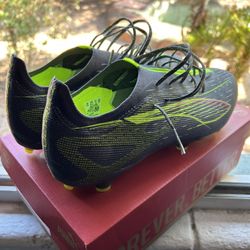 Puma Ultra 5 Pro Soccer Cleats