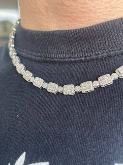 14k solid white gold vvs diamond baguette and round stones natural necklace pave flower set Thumbnail