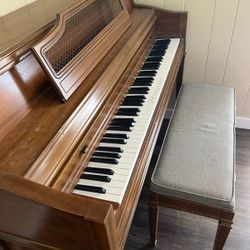 KIMBALL Piano-Good Condition 