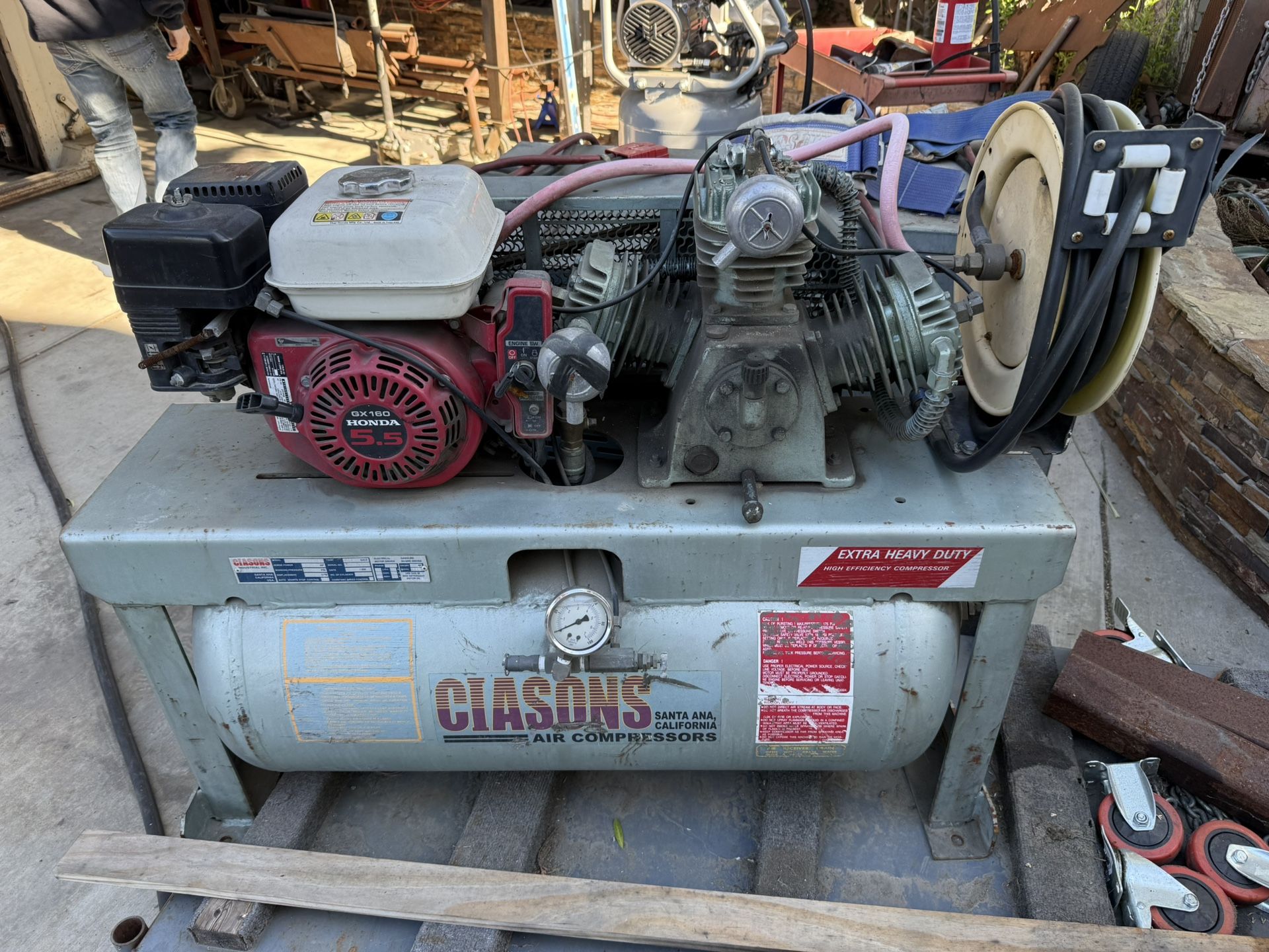 Gas Air Compressor