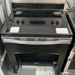 Whirlpool 30 in. 5-Burner Freestanding Electric Range in Fingerprint w/ No Preheat - Free One Year Warranty 