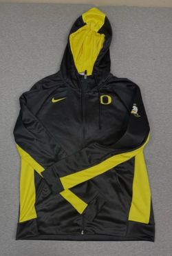 Oregon Nike Jacket! Medium! Need gone asap! Great condition!