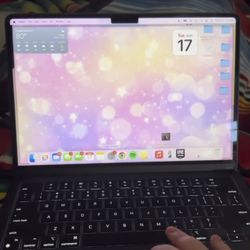 Macbook Air M2 2022 13.6in