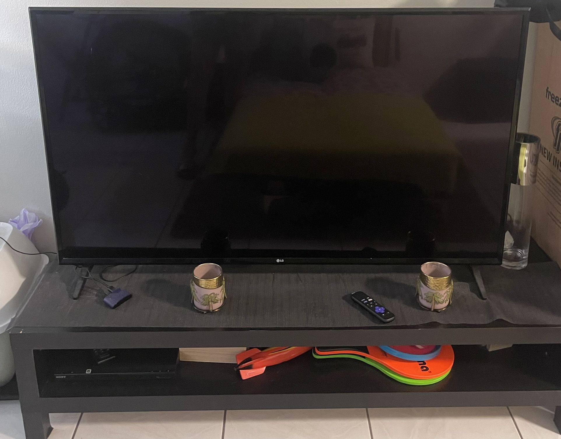 TV