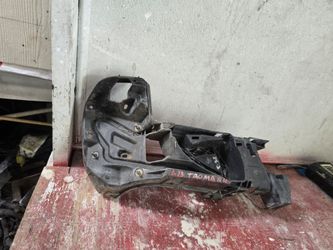 2016 23 toyota tacoma rear bumper support rail driver side