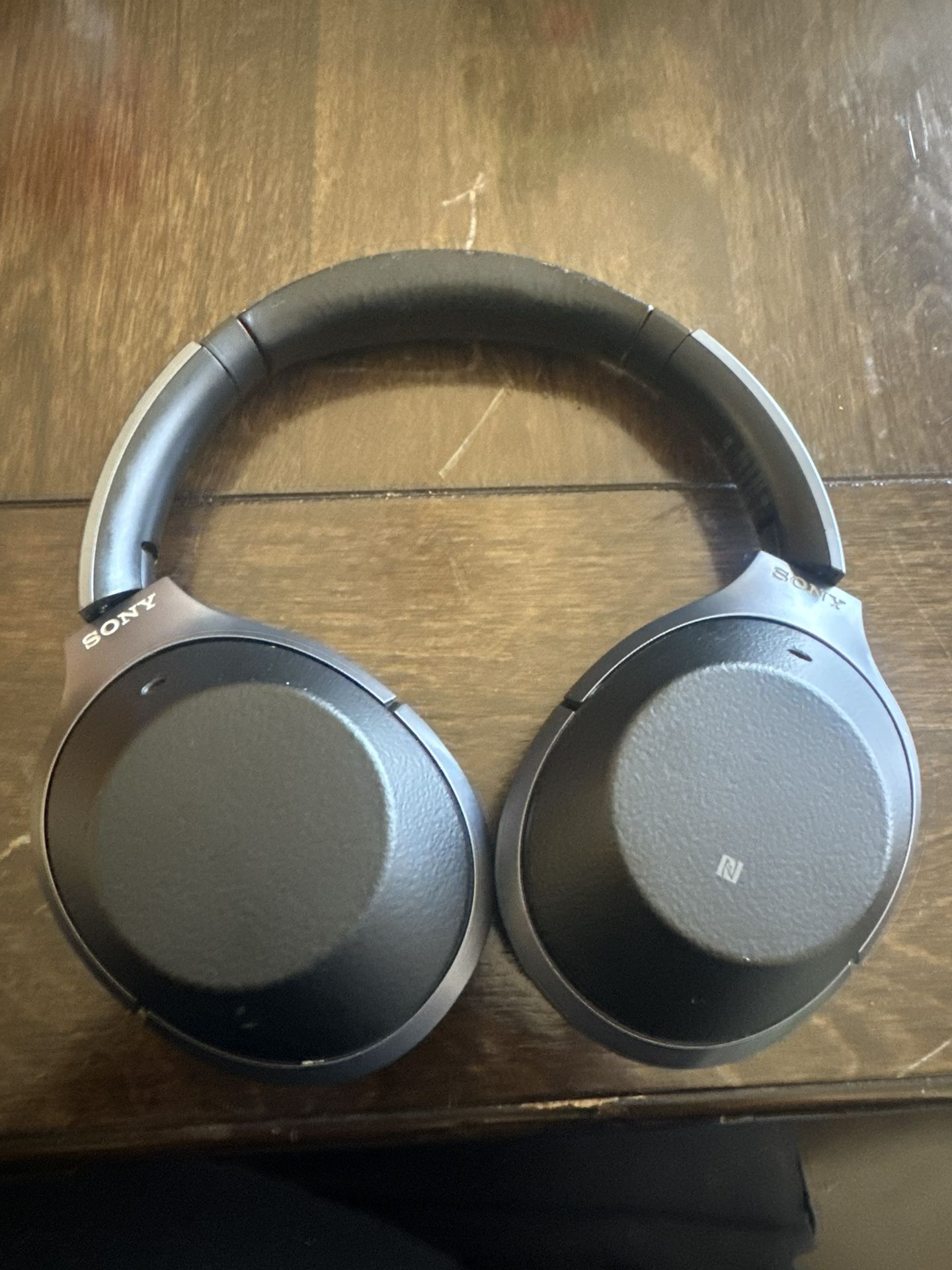 SONY WIRELESS HEADPHONES