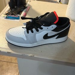 Jordan 1low
