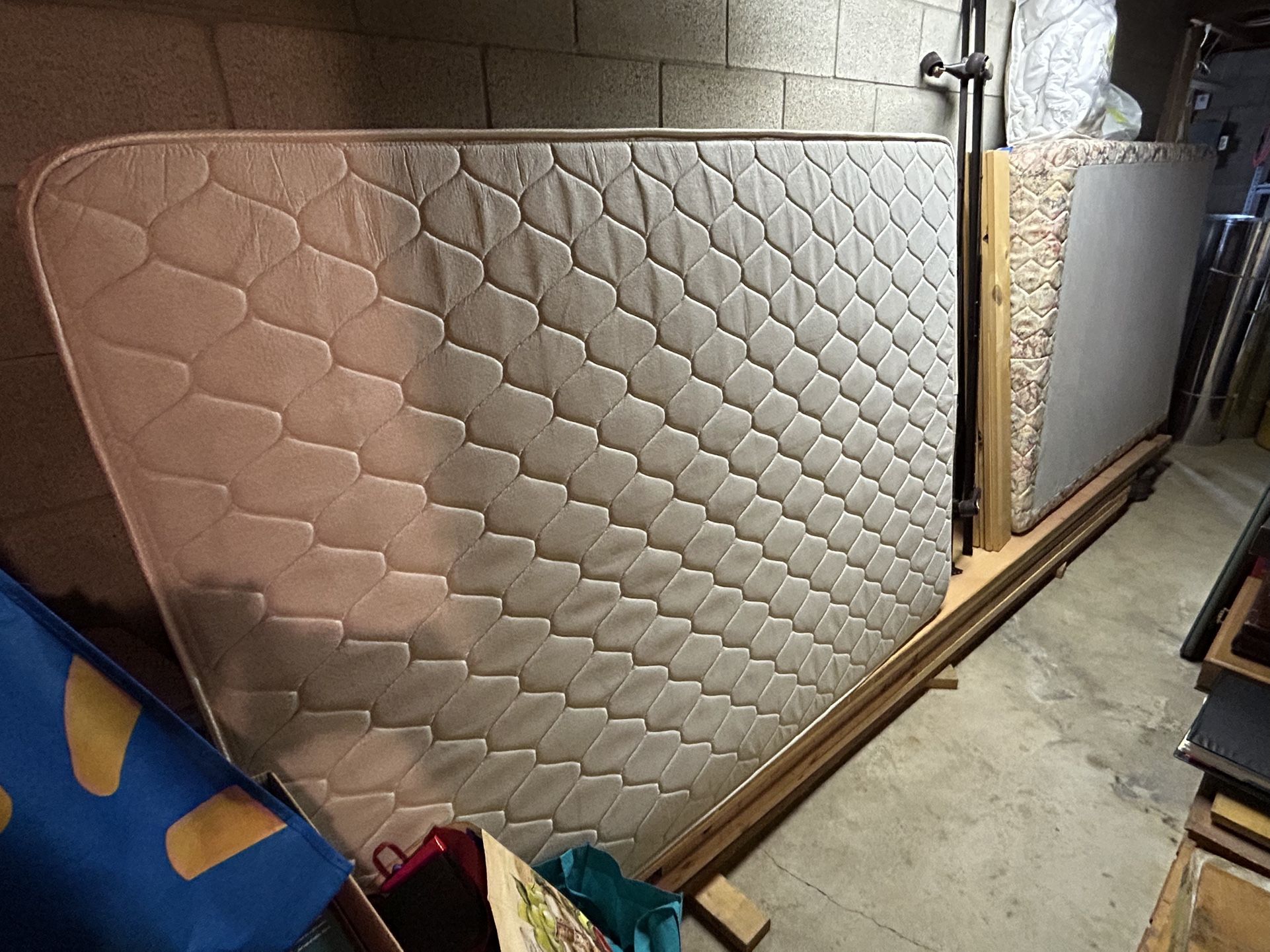 Mattress & Box Springs, Double Bed Size