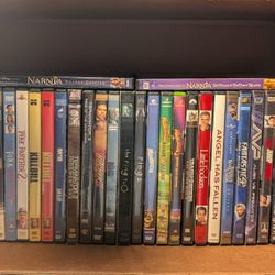 Assorted DVD / BLU-RAY Cases With Covers NO DISCS INCLUDED