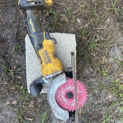 Dewalt Saw