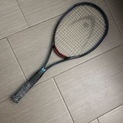 Sintesy 660 Tennis Racket