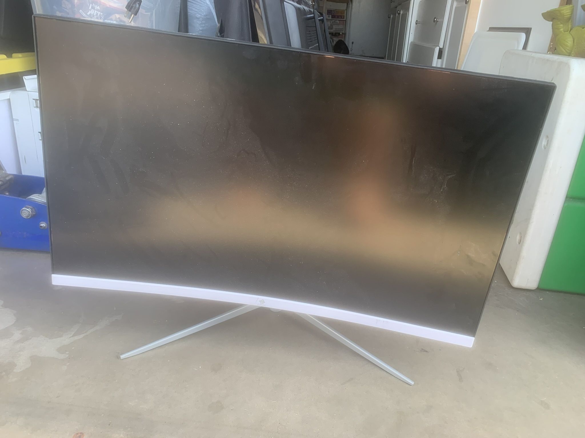 Z edge 27” CURVED LED MONITOR