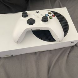Xbox Series S, With Controller 