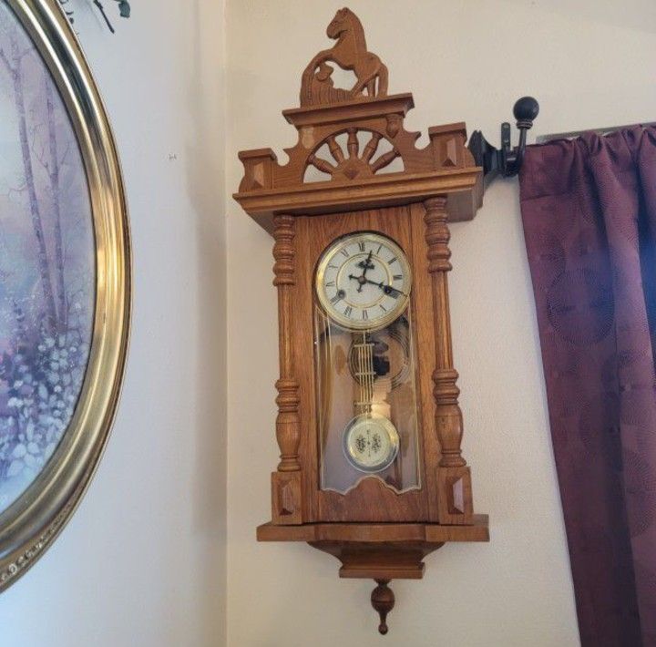 Vintage/Antique Lippizaner Chiming Pendulum Wall Clock