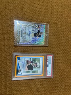 Tyler Shough Autograph Football Card Lot (2)