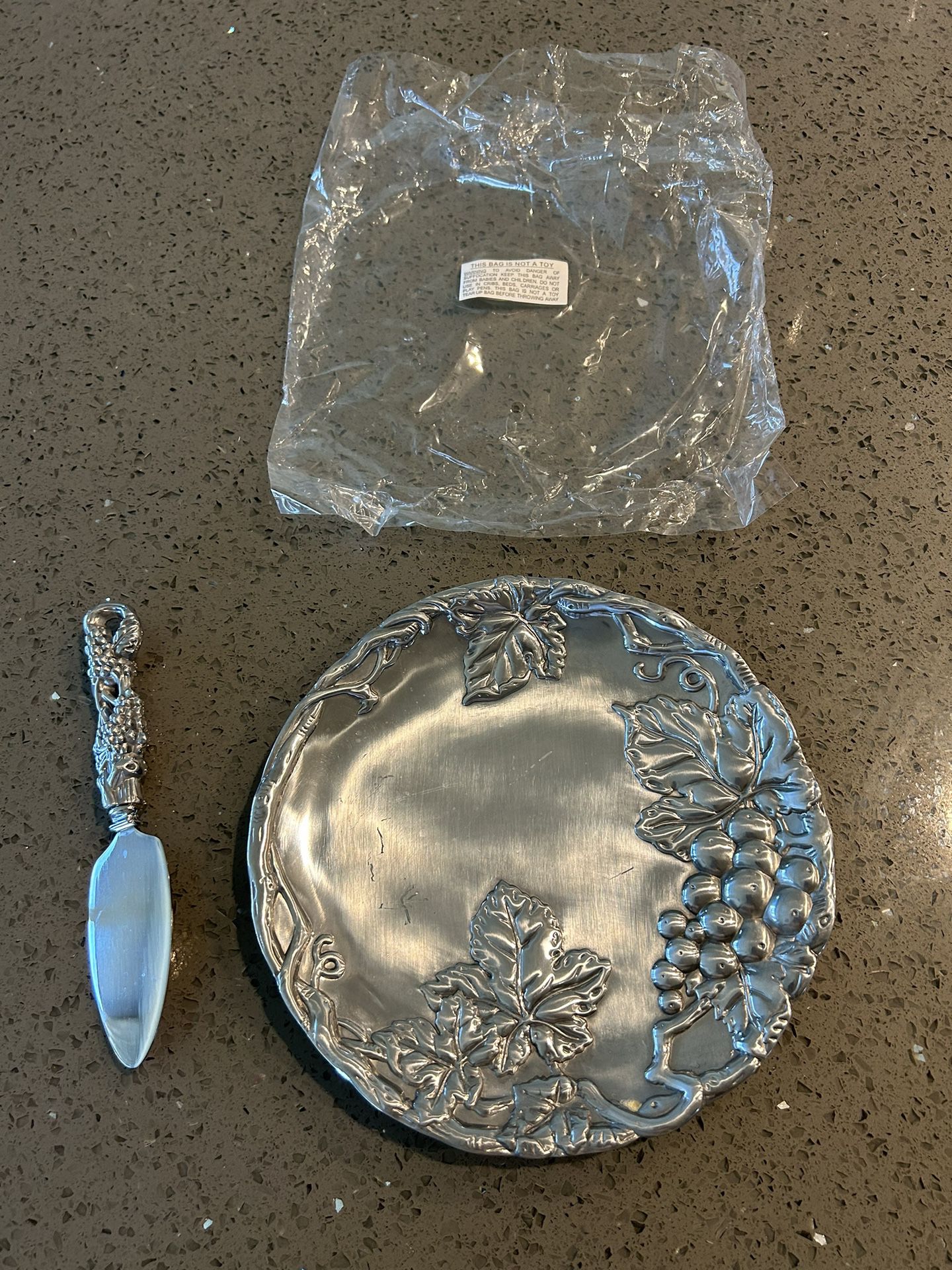 Arthur Court Serving Plate And Server 