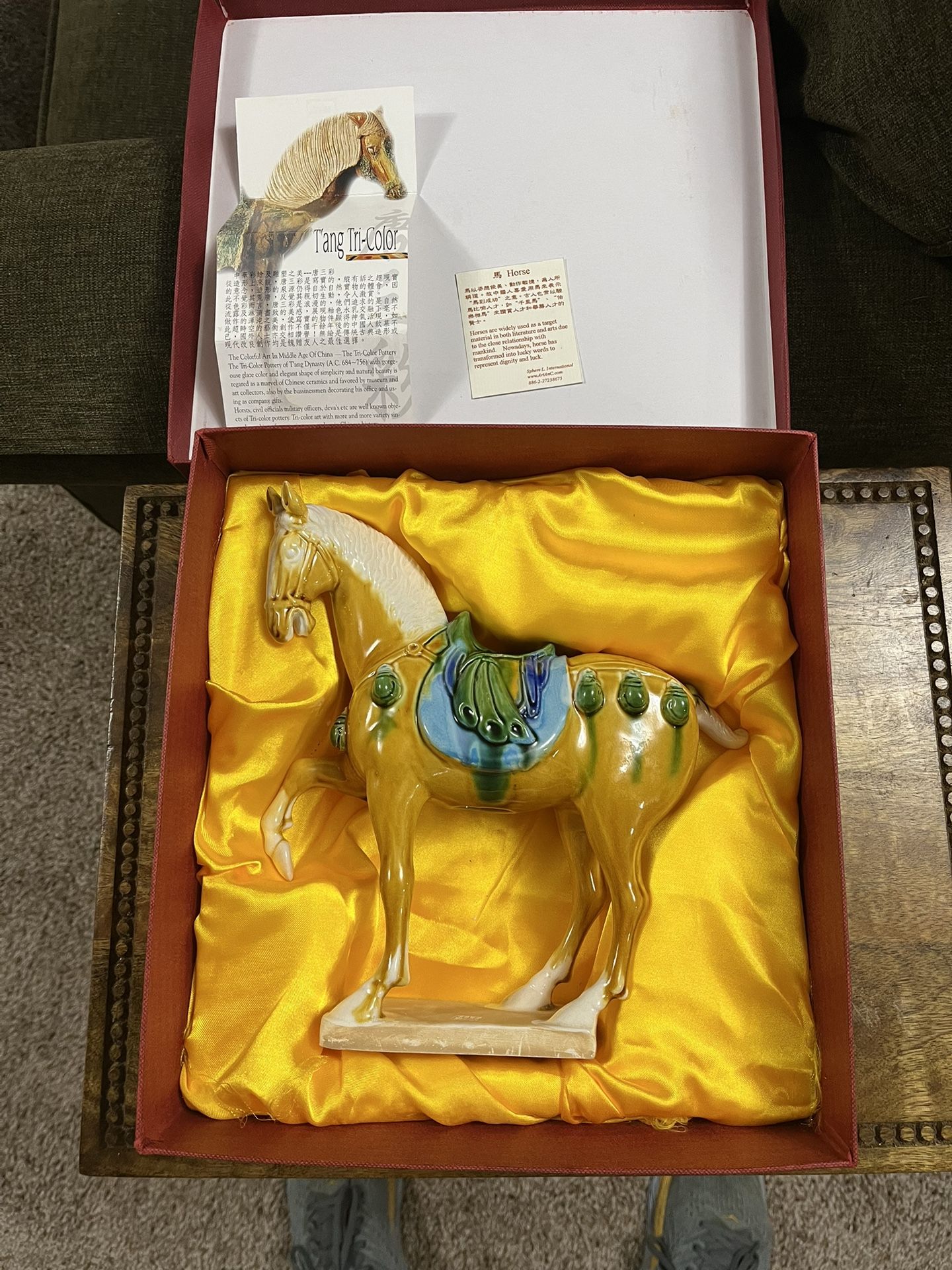 Collectors Chinese T’ang Tri-Color Ceramic Horse