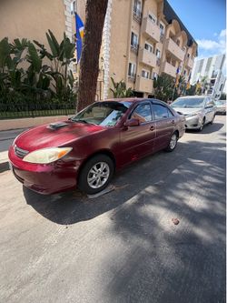 Vendo Toyota Camry 2004 V6