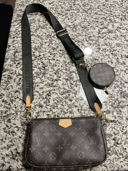 Louis Vuitton Multi Pochette Purse 